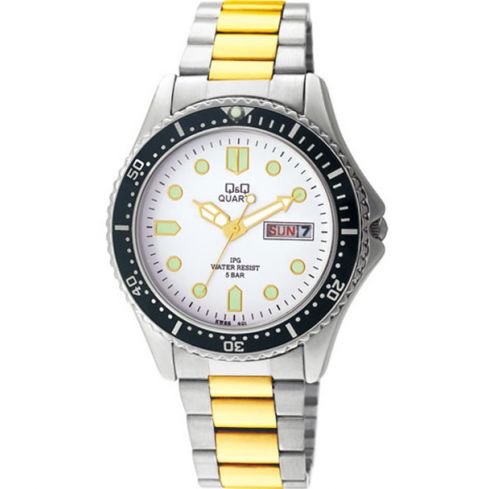 Q&Q часовник KW66J401Y